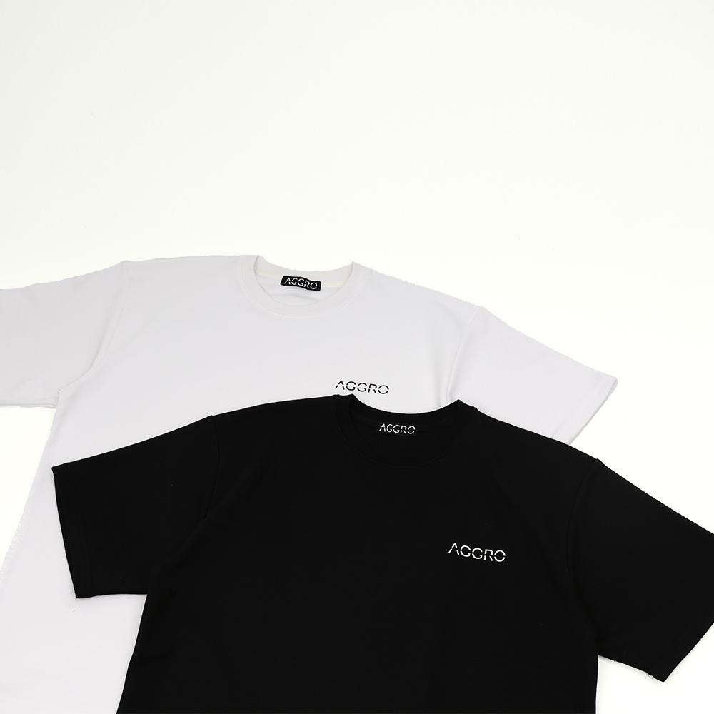 Eogeulo Small Logo Short Sleeve T-Shirt Black
