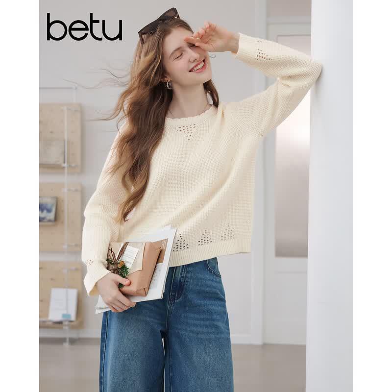 Women's Hollow-Out Long Sleeve Knit Top