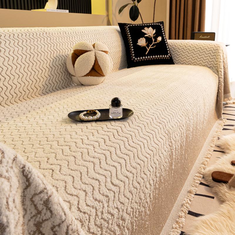 Half fleece sofa cover 2024 autumn and winter straight row sofa special thickened warm a whole sofa cover towel