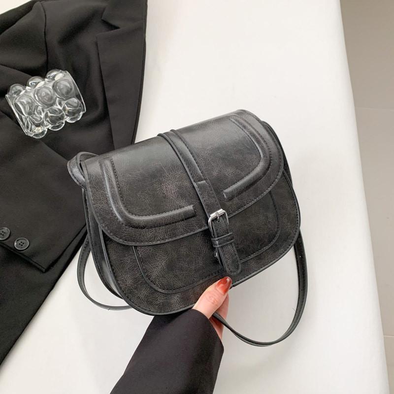 

Vintage Retro Saddle Bag 2023 Winter New Fashion Street Style Crossbody Bag Casual Chic Large Capacity Shoulder Bag чёрный