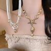 Starfish Glow: Exaggerated European & American Resort Style Clavicle Necklace for Women