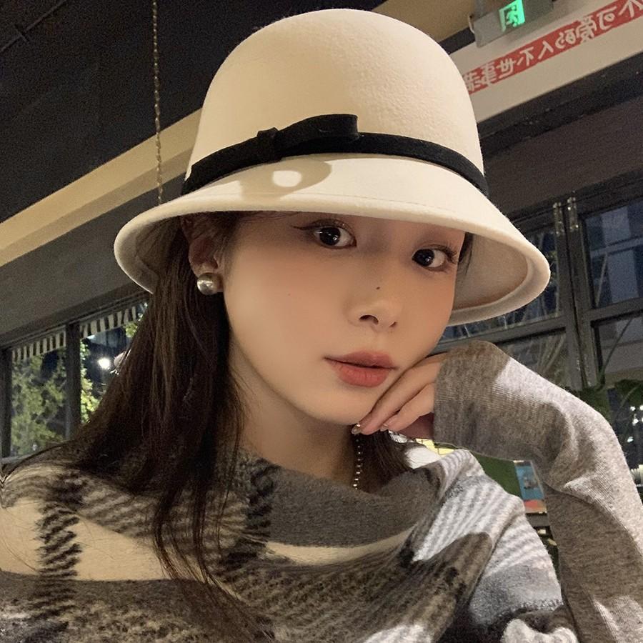 New Hepburn Woolen Bucket Hat Women's French Retro Autumn and Winter Top Hat Basin Hat Elegant White Hat