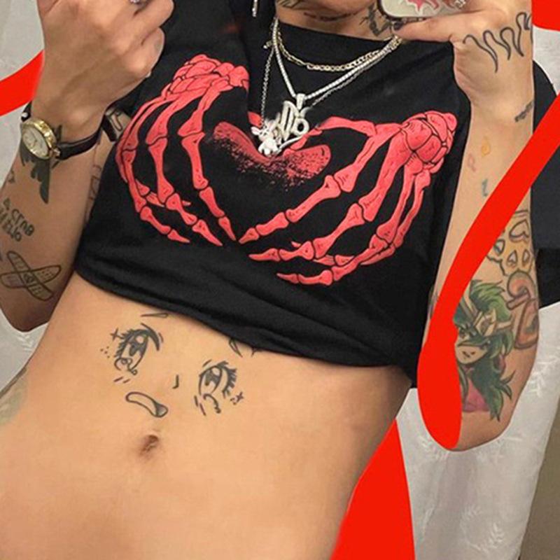 Potisk Harajuku Černé Crop Tops Ženy Léto Punk Goth Tops Hip Hop Vintage Krátký rukáv Streetwear Volné Ležérní Dámské tričko