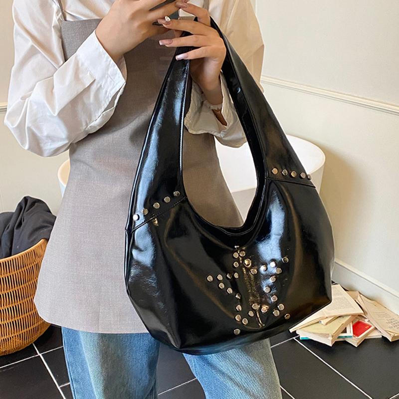 Retro Star Rivet Tote Bag Solid Pu Leather Shoulder Bag Large Capacity Female Casual Shopping Underarm Pack Lady Handbag
