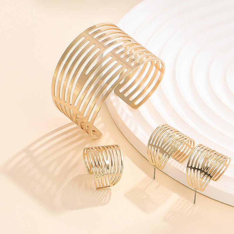 

Геометрические линии персонализированная мода полый кольцо серьги браслет набор