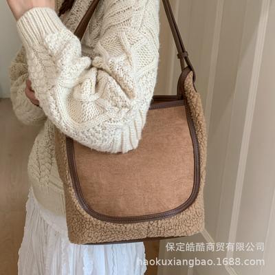 Autumn and Winter Large-capacity Lamb Wool Bucket Bag Women's 2025 New Messenger Tote Bag Premium Plush Shoulder Bag