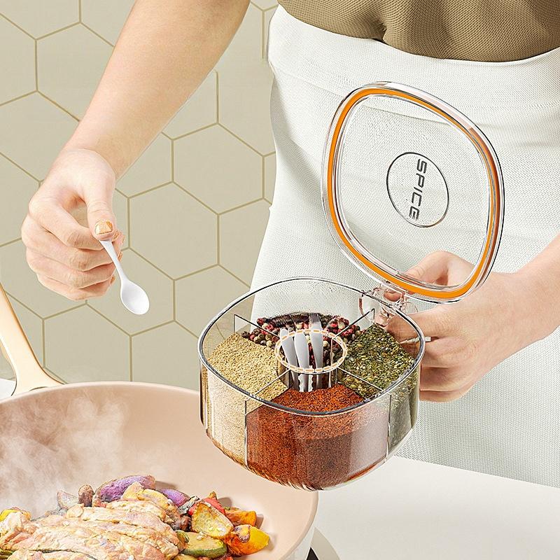 4-compartment Plastic Seasoning Box with Lid Equipped with Spoon Seal Moisture-proof Salt Pepper Spice Storage Kitchen Tools
