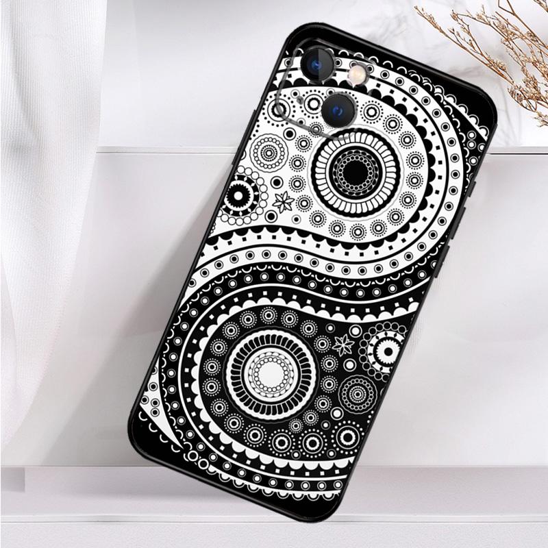 Black Bandana Paisley Shockproof Case For iPhone 17 16 15 14 11 Pro Max Plus 12 13 Mini 16e 17 Air Phone Cover