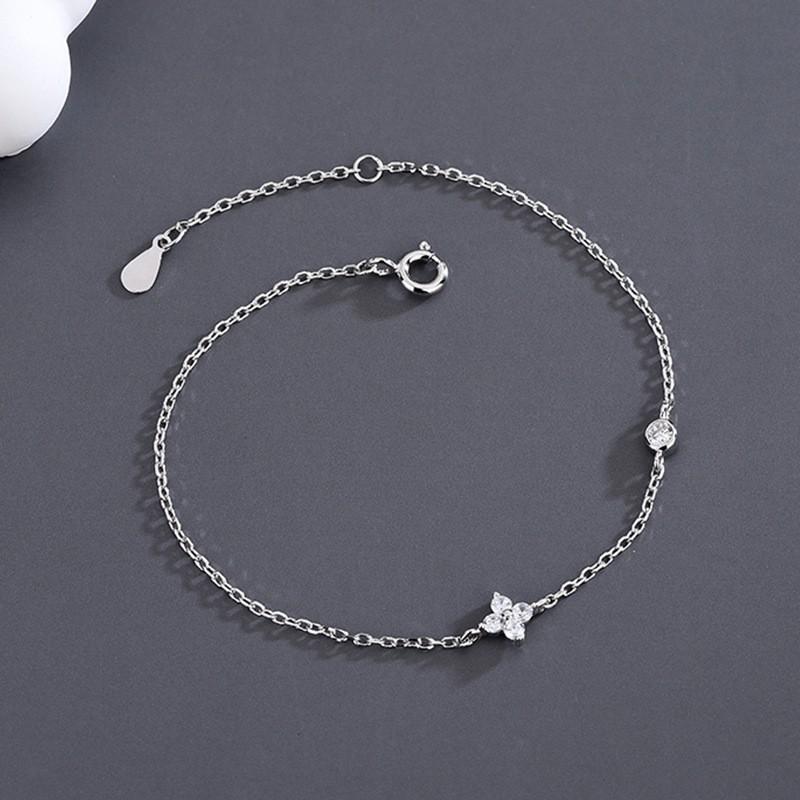 Sterling Clover Bracelet Women With Cubic Zirconia Floral Design Lightweight Elegant Daily Wear Jewelry