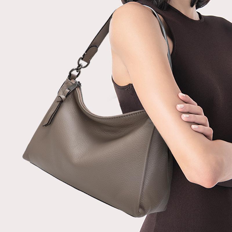 Real Cowhide Tote Bag for Women Fashionable Simple Spring and Summer New Soft Leather Casual Versatile Crossbody Handbag