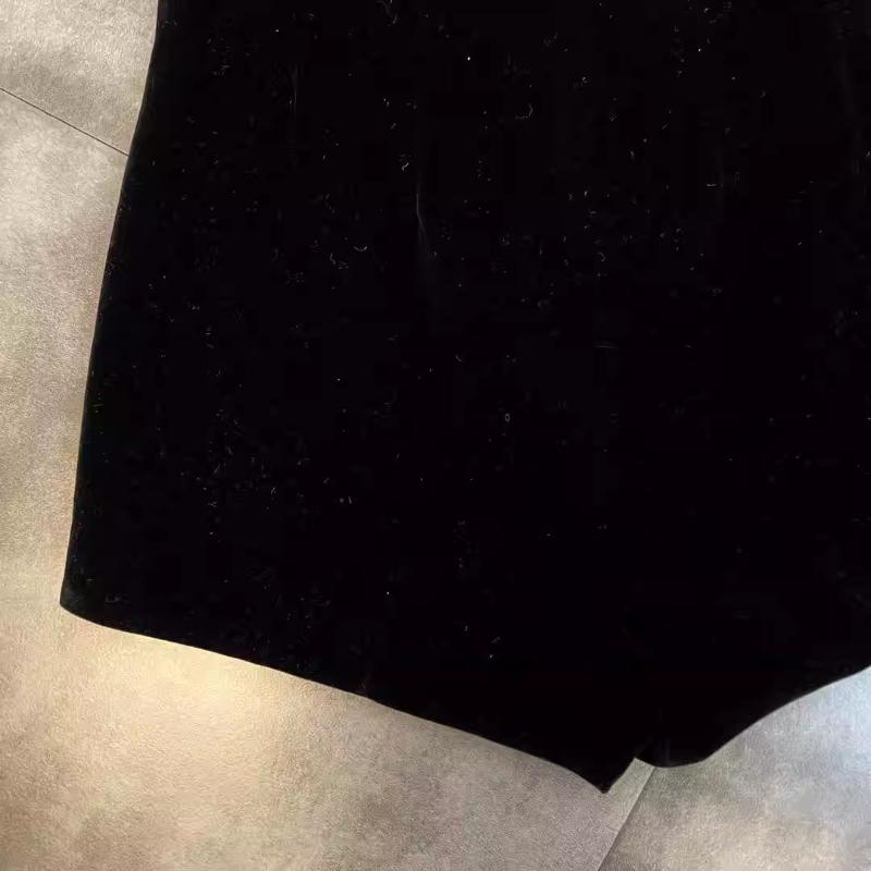 Sametové Dámské Žhavé šortky Podzim Zima Vysoký pas Tenké Černé šortky Ženy Žhavé Dívčí Móda Sladké Dámské Krátké kalhoty