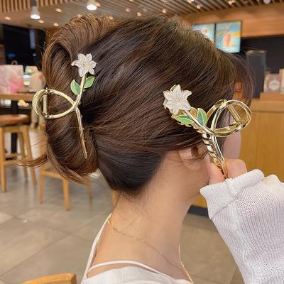 Sweet Flower Hair Clip Exquisite Ponytail Claw Clip Shark Clip Woman Hair Clip For Girl Hair Accessories