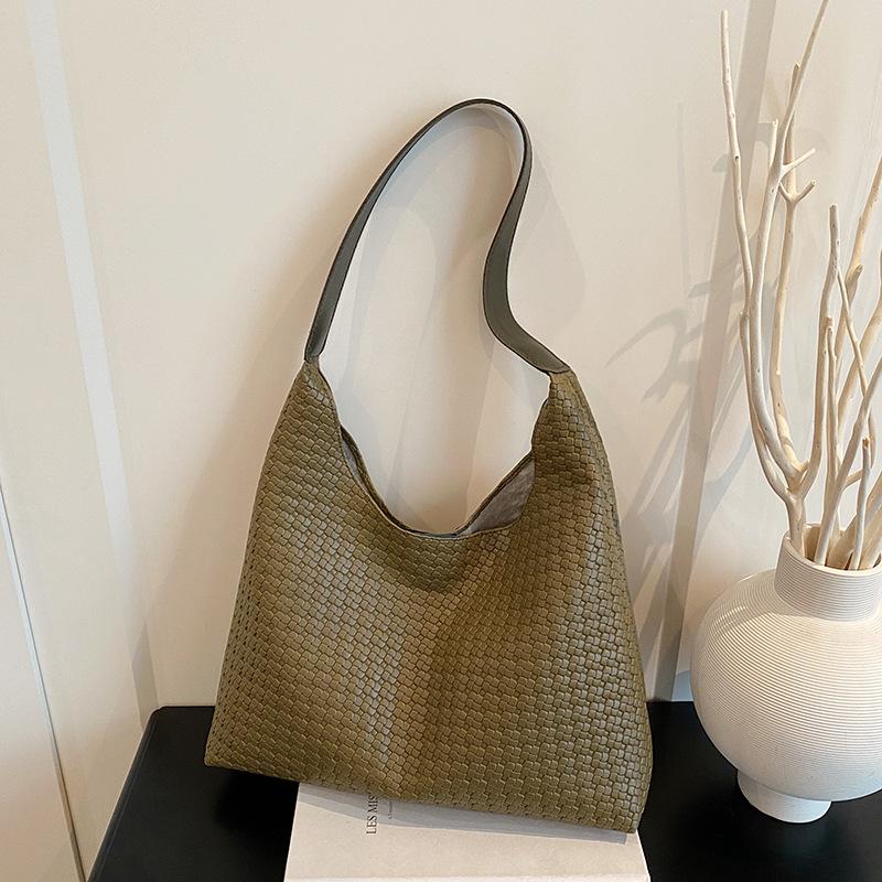 Autumn new personalized fashion trend shoulder tote bag casual niche women's large-capacity bag