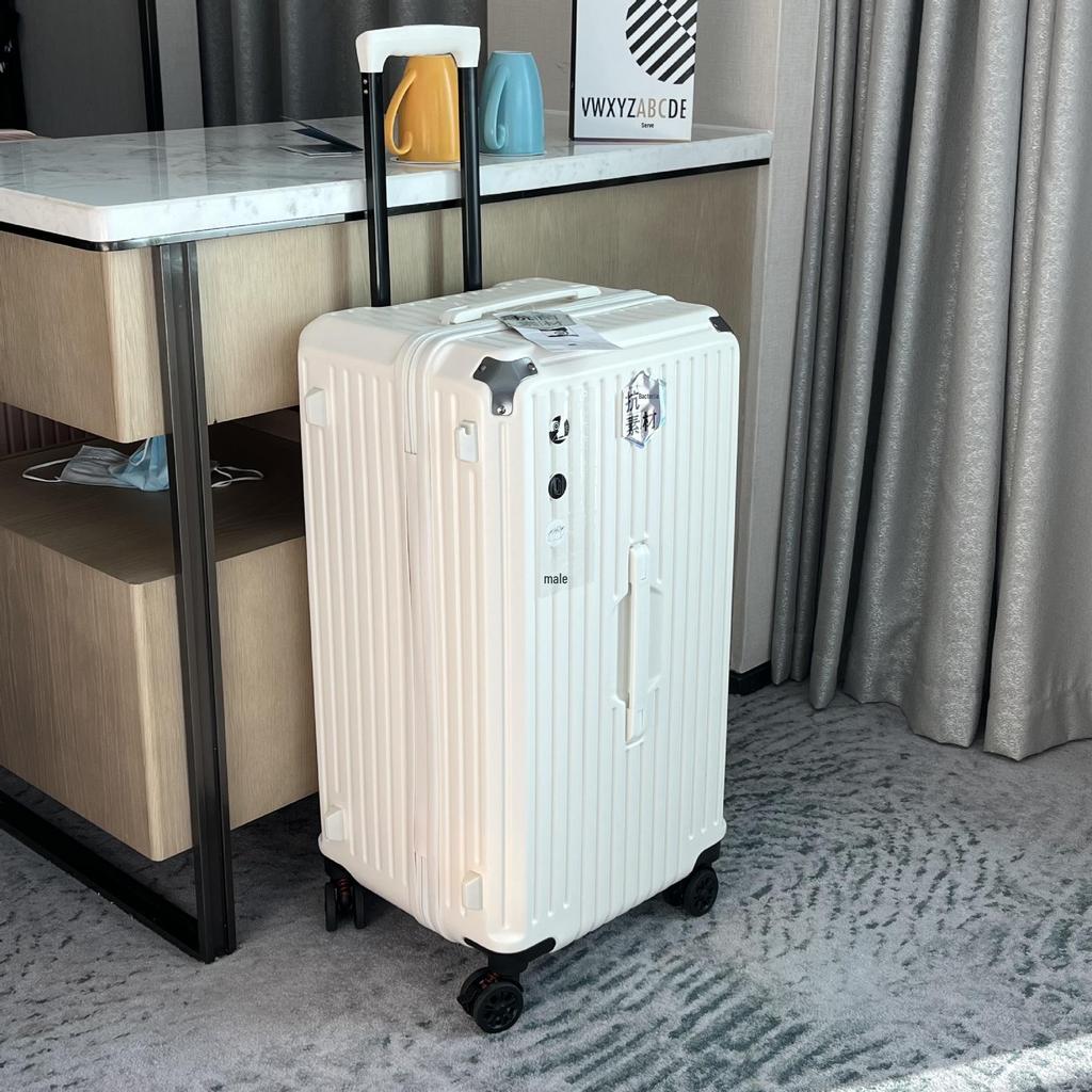 Extra Large Antibacterial 5-Wheel Trolley Suitcase with Combo Lock