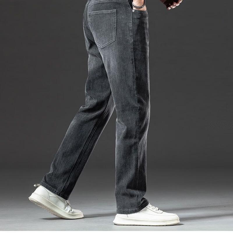 Men's Loose Straight-Leg Denim Jeans