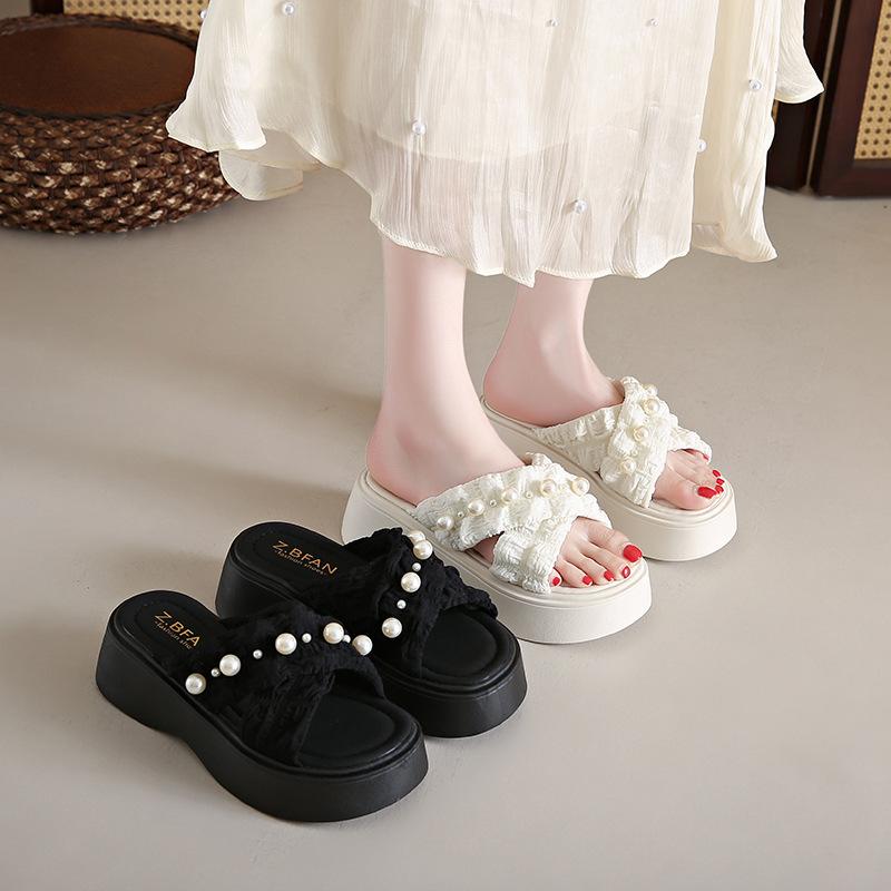 Women's heightening new one-word sandals thick-bottomed outer wear skirt French elegant outer wear pearl slippers 2025 summer