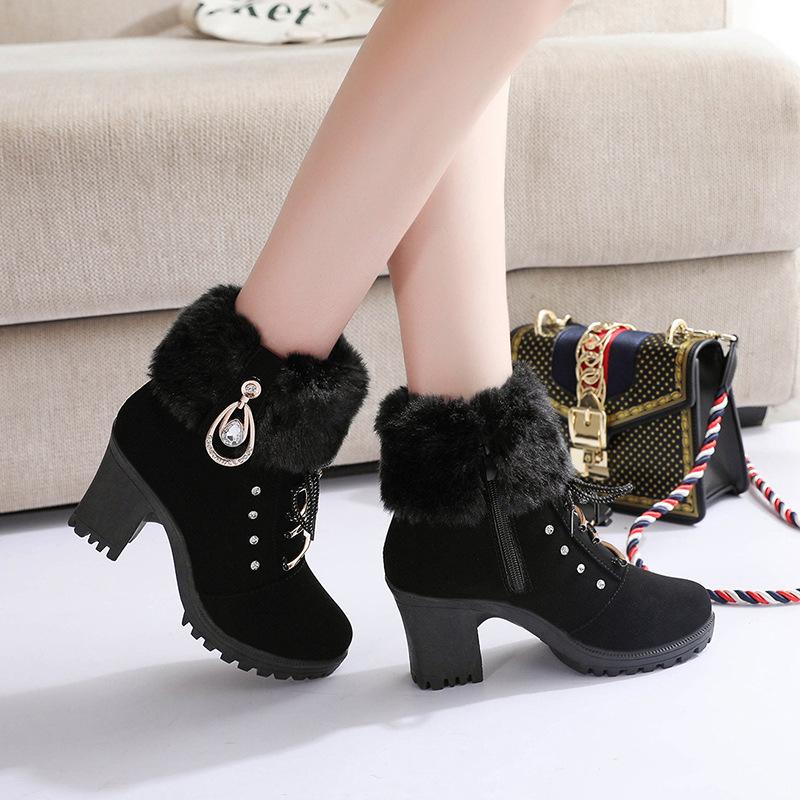 New Large Size Velvet Thermal Women's Shoes Round Head Thick Heel High Heel Short Tube Flip Edge Side Zipper Boots