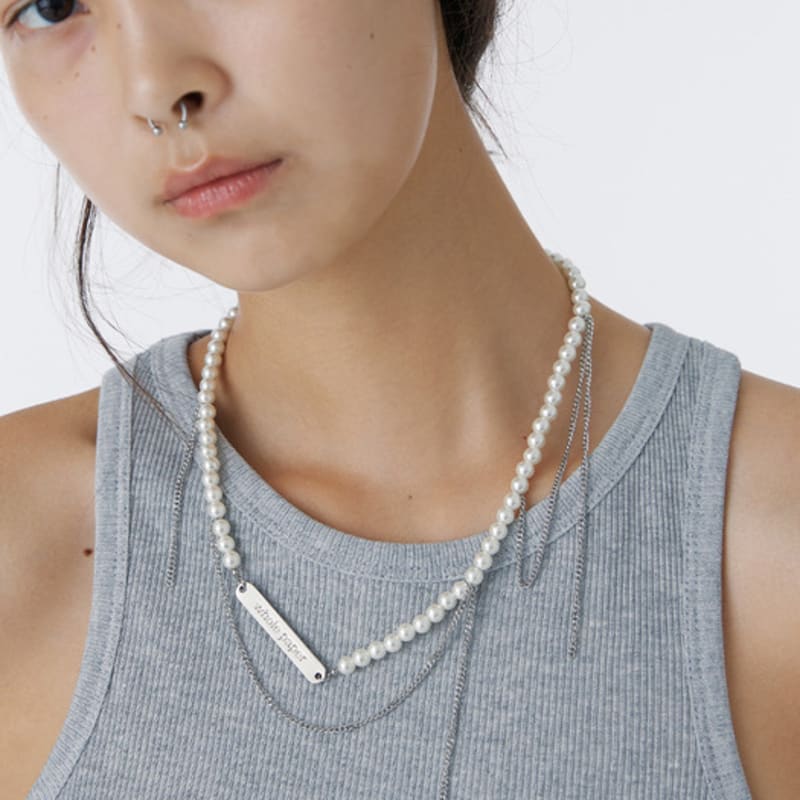 

Whole Paper Pearl Cut-Out Chain Necklace ONE