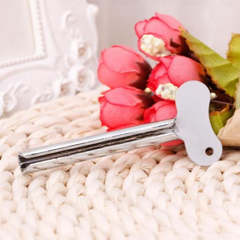 1 Minimal Metal Mini Toothpaste Squeezer