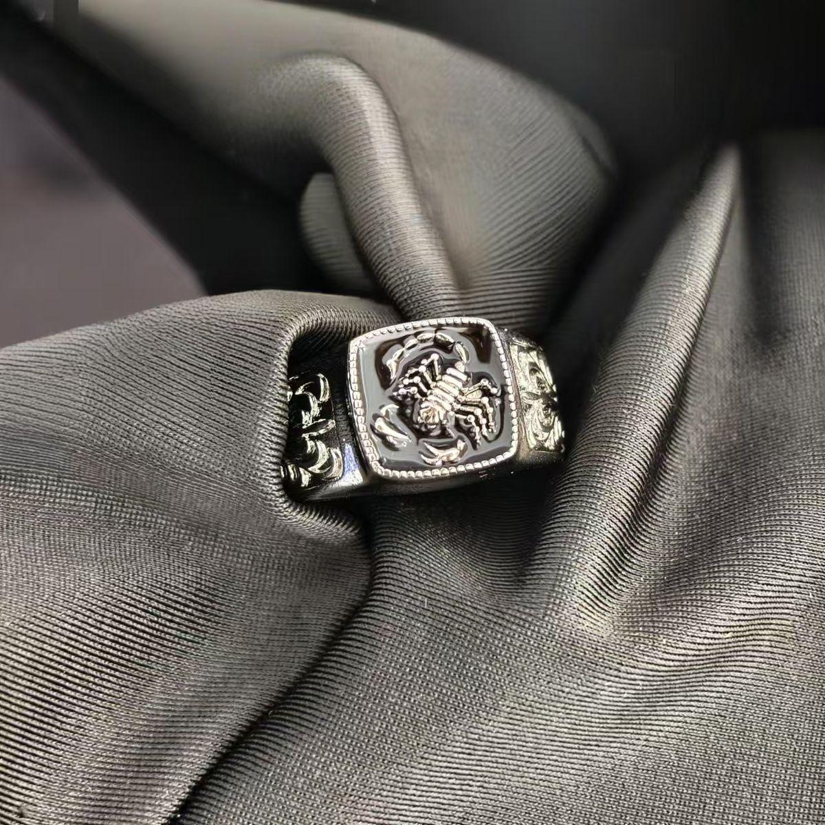 

Стильное мужское кольцо со скорпионом: Смелый, Универсальный и Уникальный Size 10