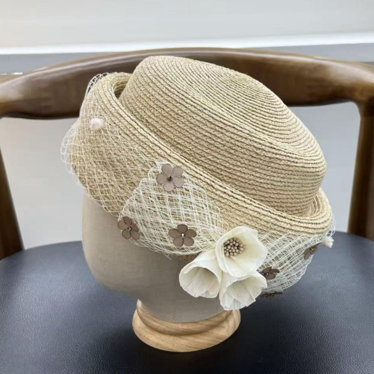 

2026 French high-end mesh flower raffia top hat women s summer crimped beret fashionable and elegant flight attendant hat M（55-58cm）
