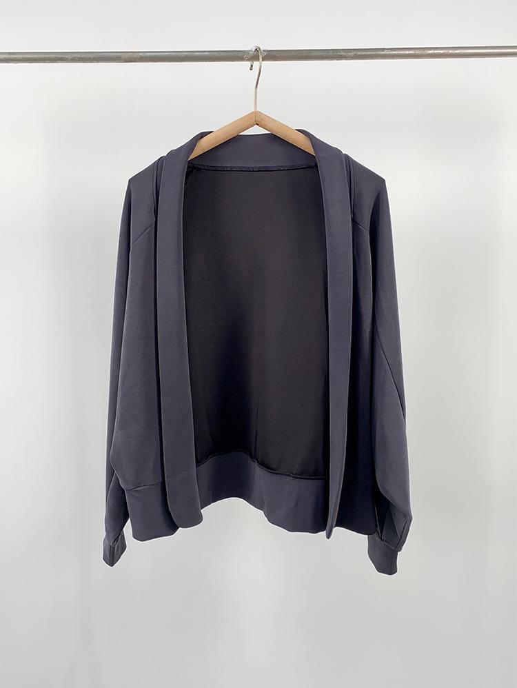 Vielseitiger Fledermausärmel-Schal: Schlankmachender Herbst/Winter-Cardigan für Yoga & Freizeitkleidung