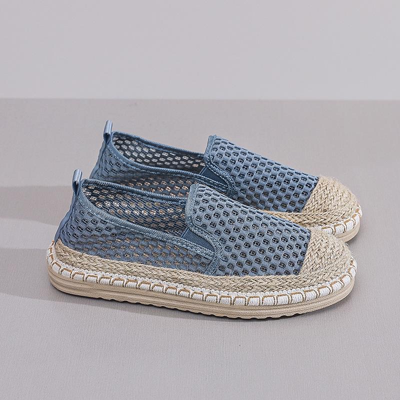 Women's 2025 Summer Mesh Slip-On Fisherman Shoes - Lightweight and Breathable Casuals with Traditional Beijing Style.