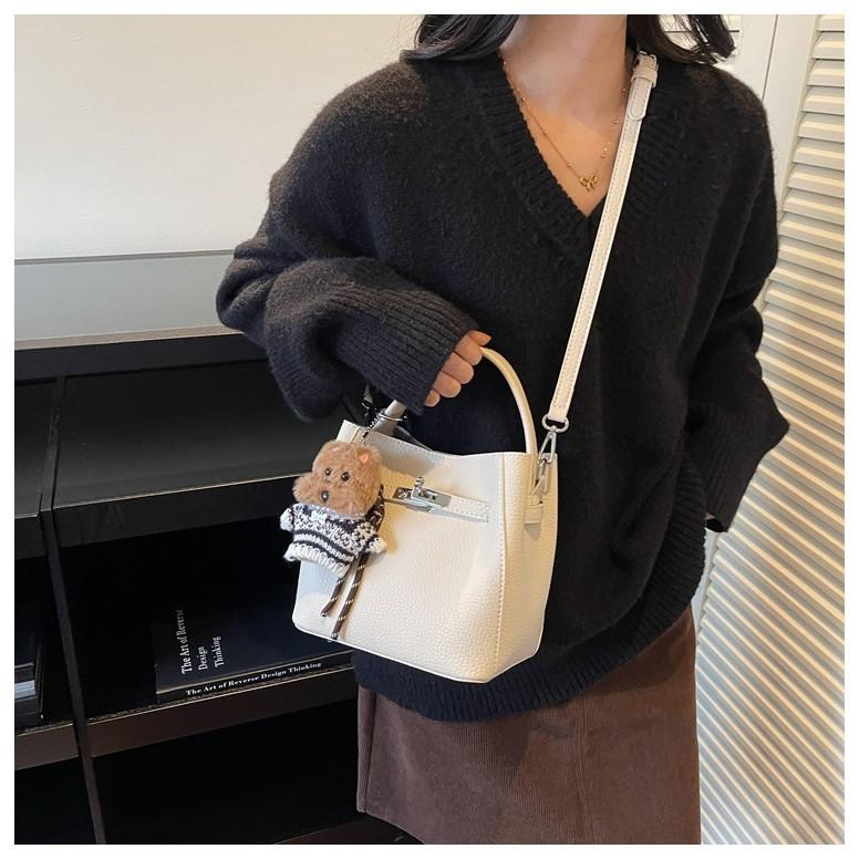 IELGY Ladies Messenger Bag Retro Fashion All-Match Portable Bucket Bag