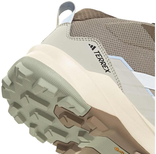 Треккинговые ботинки Adidas Terrex Skychaser AX5 Mid GORE-TEX CLIMAWARM+