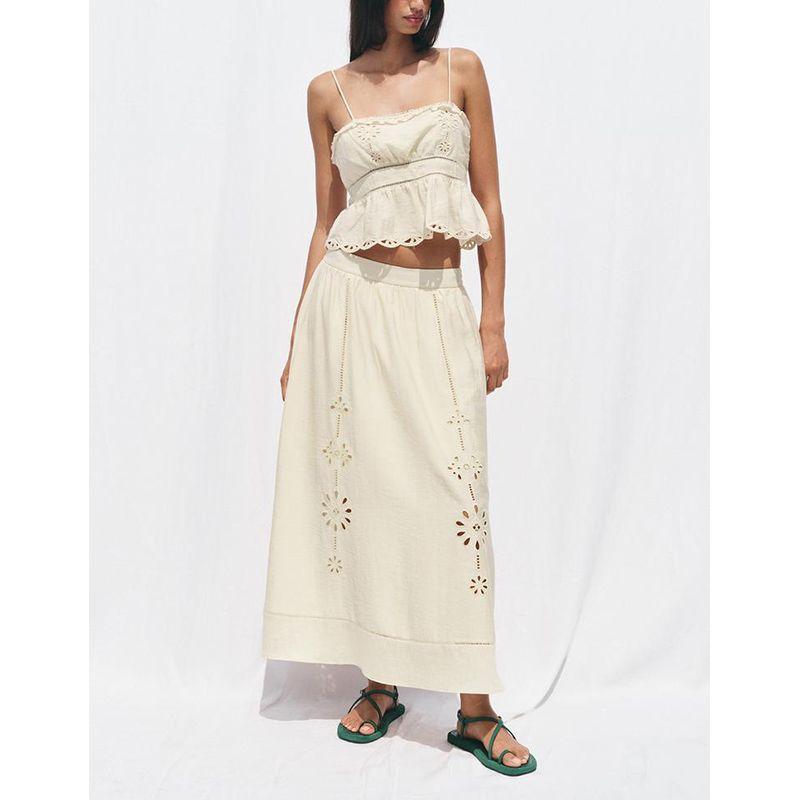 Cut Out Embroider Straight Collar Sling Short Tops 8741080 Cut Out Embroidered High Waist Midi Dress 8741081