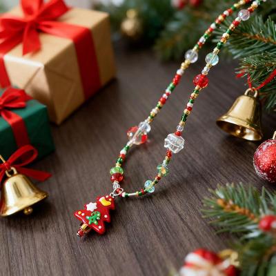 Festlicher Muranoglas-Weihnachtsbaum-Anhänger mit Kristalläpfeln