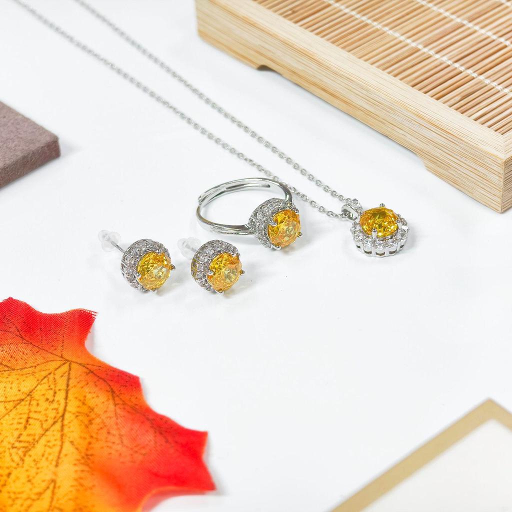 Gusen Exquisite High-Carbon Diamond & Yellow Zircon Ring and Earring Set