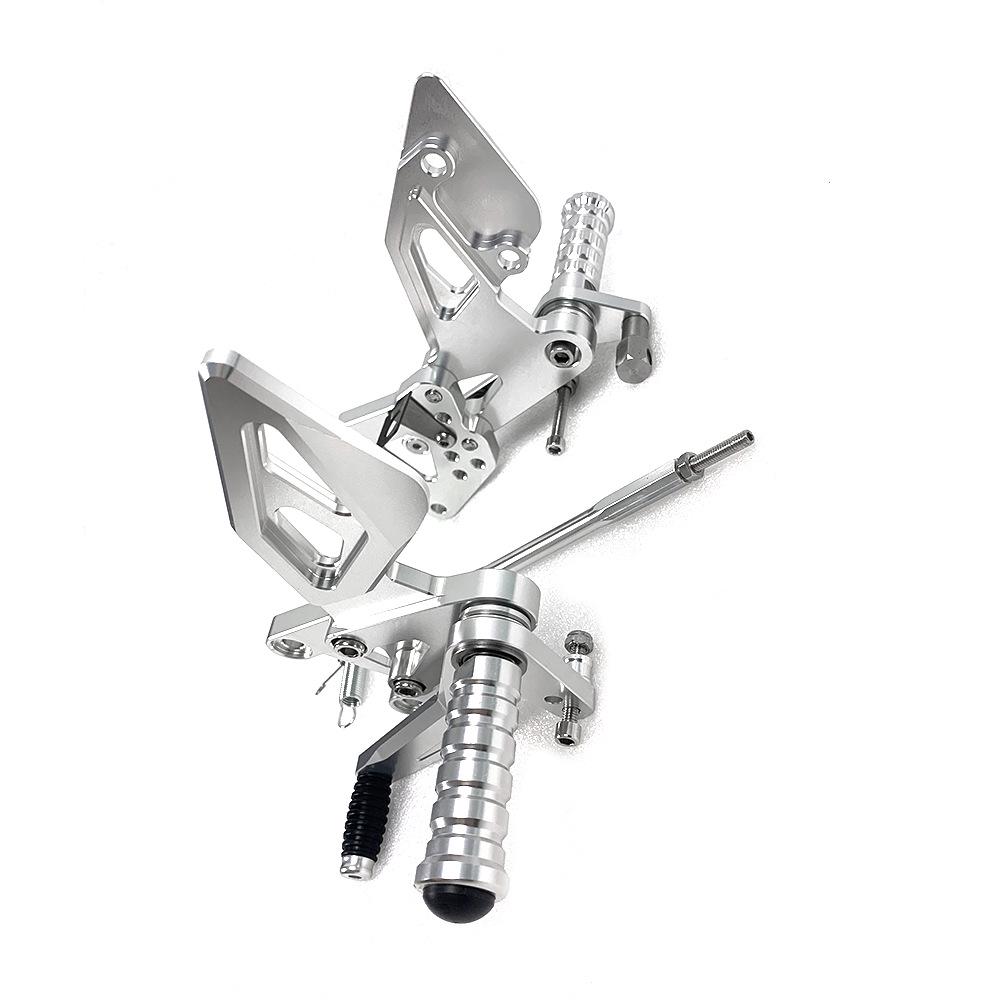 YAMAHA R25/R3/MT-03/MT-25 Raised Footpeg Assembly (2014-2020)