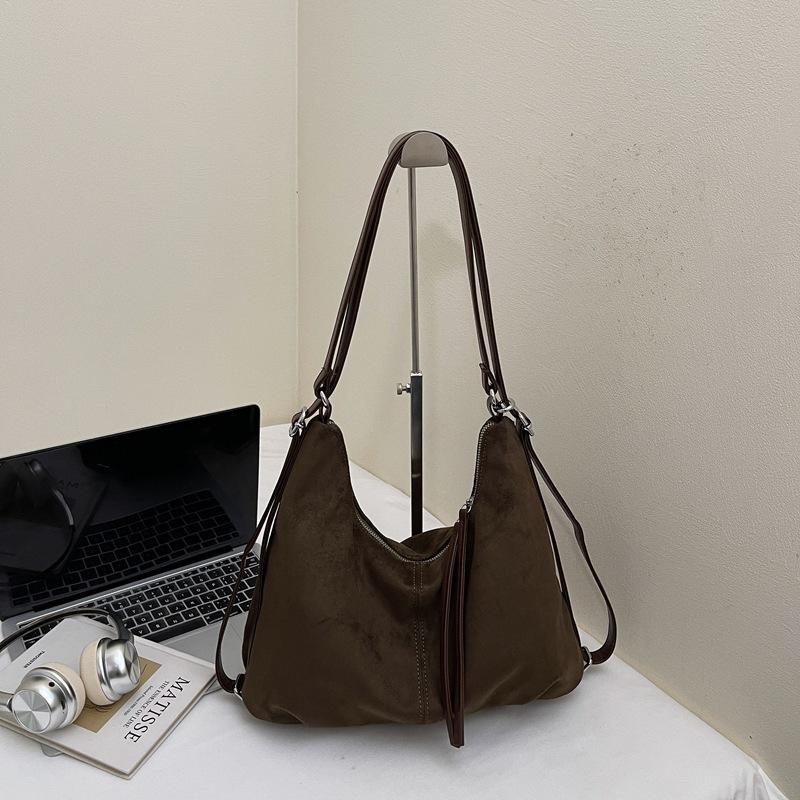 Korean Version Retro Large-capacity Tote Bag Women's 2025 Autumn New Deerskin Velvet Underarm Bag Casual Shoulder Commuter Bag
