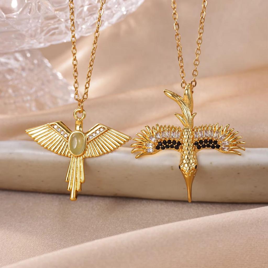 Designed Green Stone Eagle Stainless Steel Necklaces for Women 18K Gold-plated Necklace New Wedding Jewelry Vacation Accessories