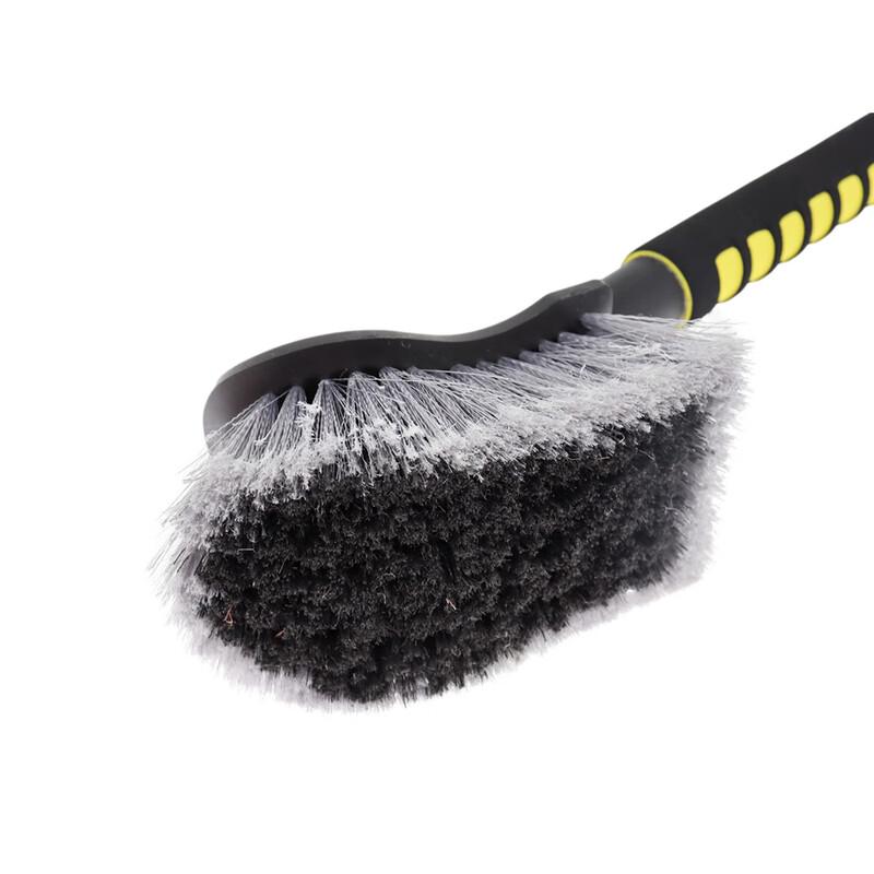 Capulo Water-Through Long Handle Car Wash Brush
