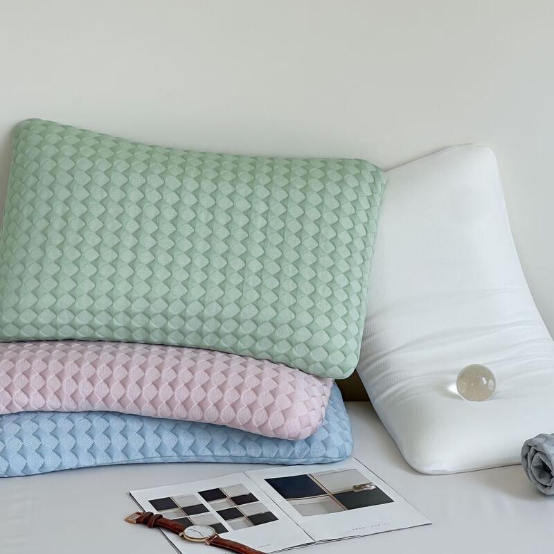 OLOMM Children's Cervical Support Memory Pillow