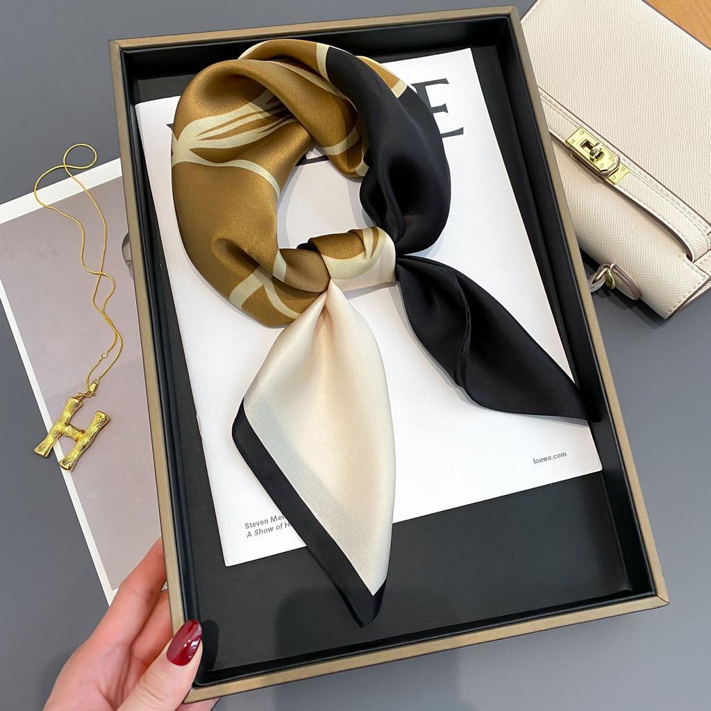 Chain Horse Print Silk Neckerchief Luxury Design Square Scarf For Women Soft Satin Scarves Bag Ribbon Female Foulard Hairband