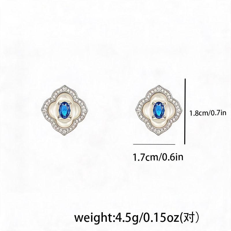 Elegant Clover White Mother-of-Pearl Pendant Set With Simulated Sapphire Oval Charm Copper Alloy Jewelry Trio Women