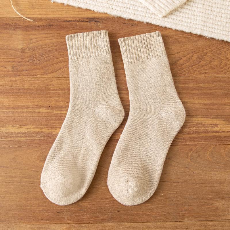 Cozy Winter Wool Socks for Men & Women – Thick, Warm, Mid & Long Tube Styles