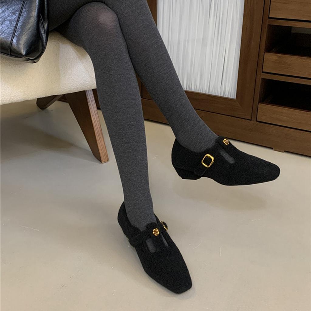 Xiaoxiangfeng camellia Mary Jane shoes thick heel fluffy shoes velvet T-button single shoes