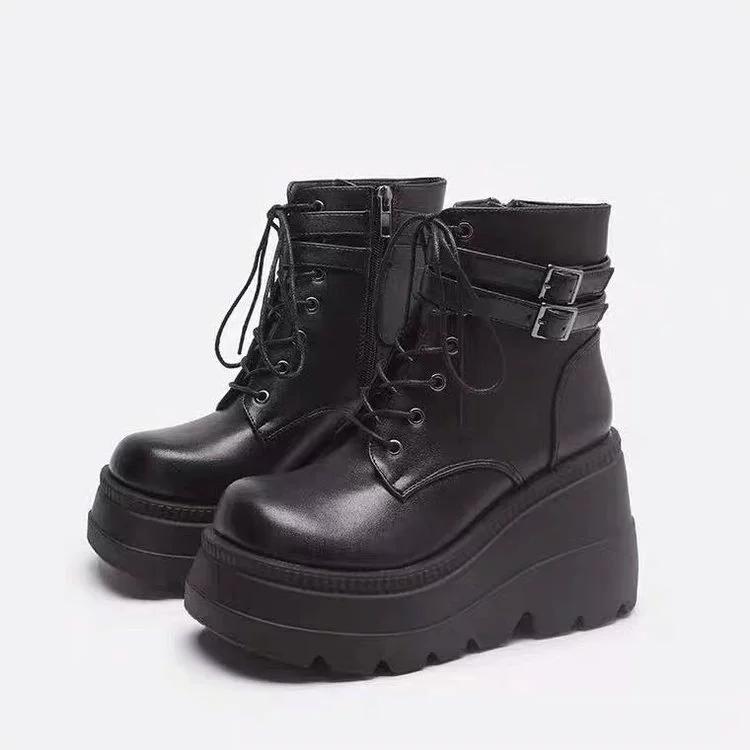 New Fashion European Style Black Ankle Boots Flats Round Toe Black Lace-Up Boots Woman Platform Patent Leather Shoes