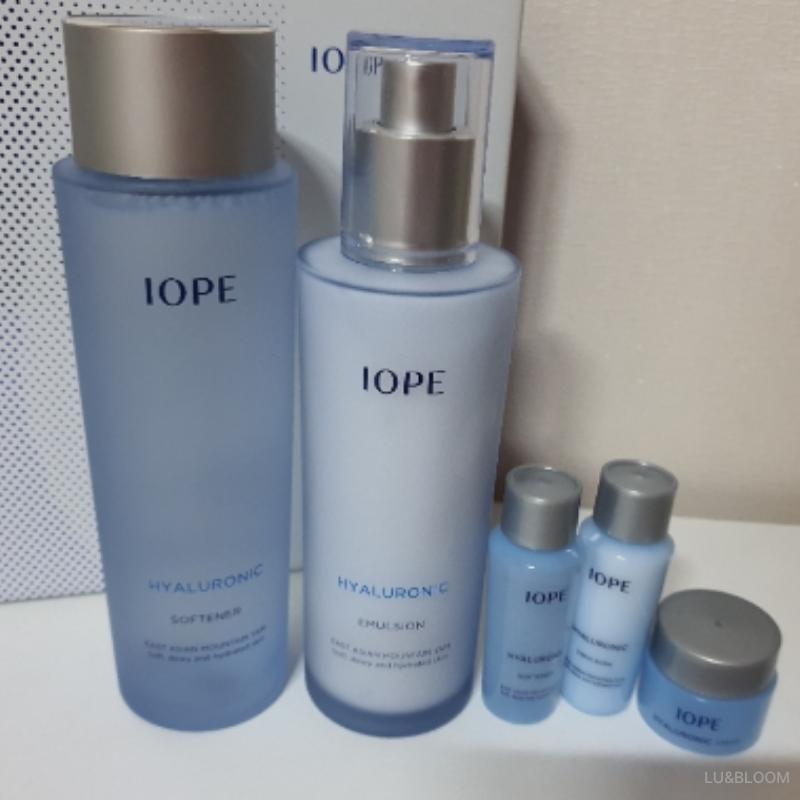 Iope Hyaluronsäure Spezial 2-teiliges Set (Toner 150ml + Emulsion 130ml) (+Gratisgeschenk)