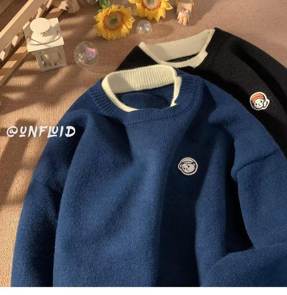 Men's Loose Fit Color Block Knit Sweater - Autumn/Winter Hong Kong Style with Round Neck, Couples Design