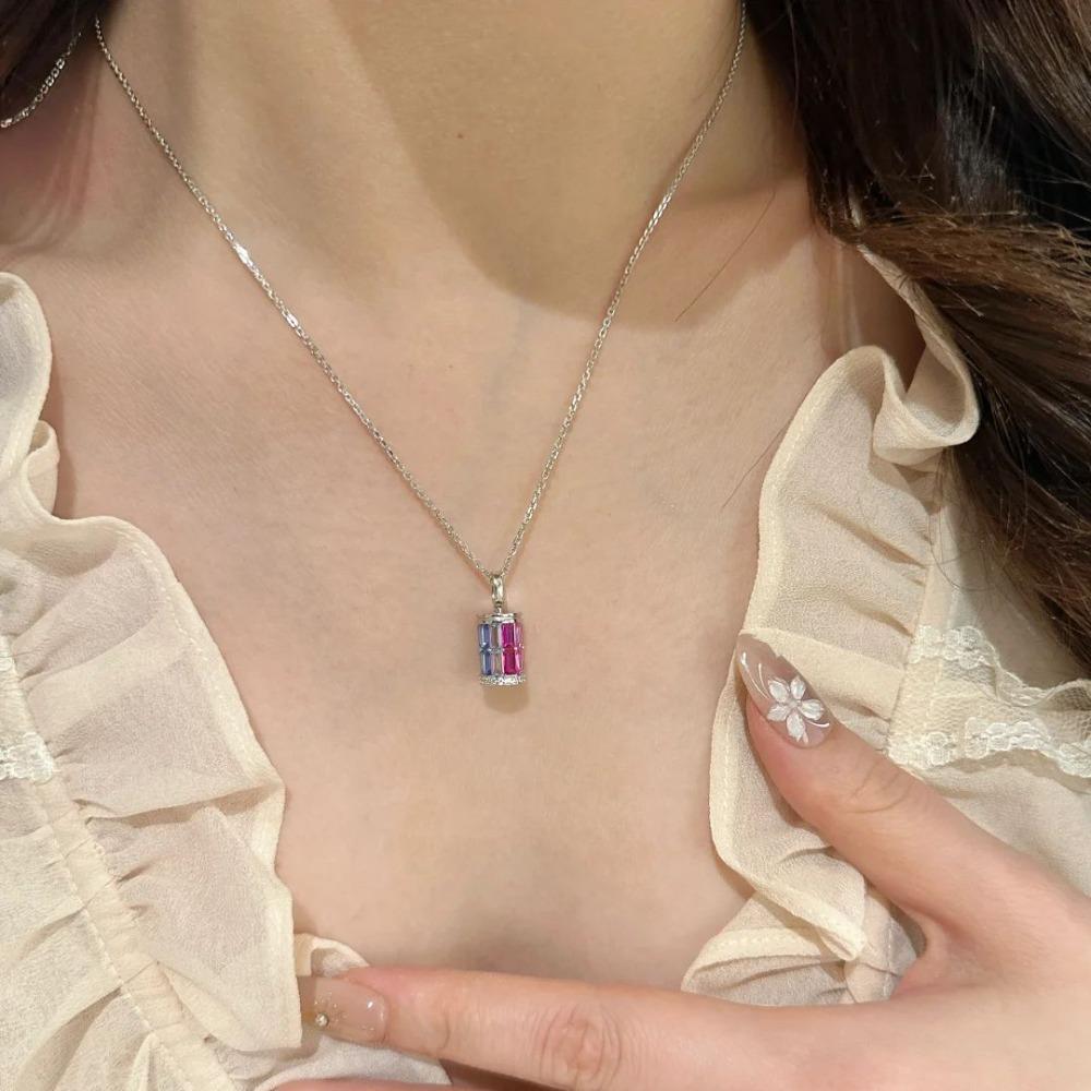 Gorgeous Rainbow Rotating Pendant Necklace Vintage Dopamine Gradient Luxury Planet Jewelry for Women