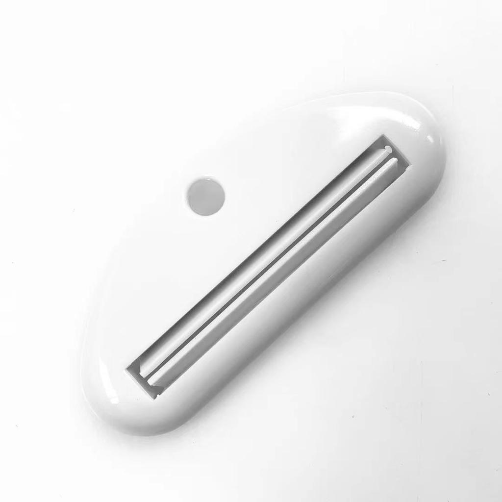 A Manual Toothpaste Squeezing Tool for Home Use, Squeezing Cosmetics, Facial Cleansers, Hand Creams, and Aromatherapy Creams