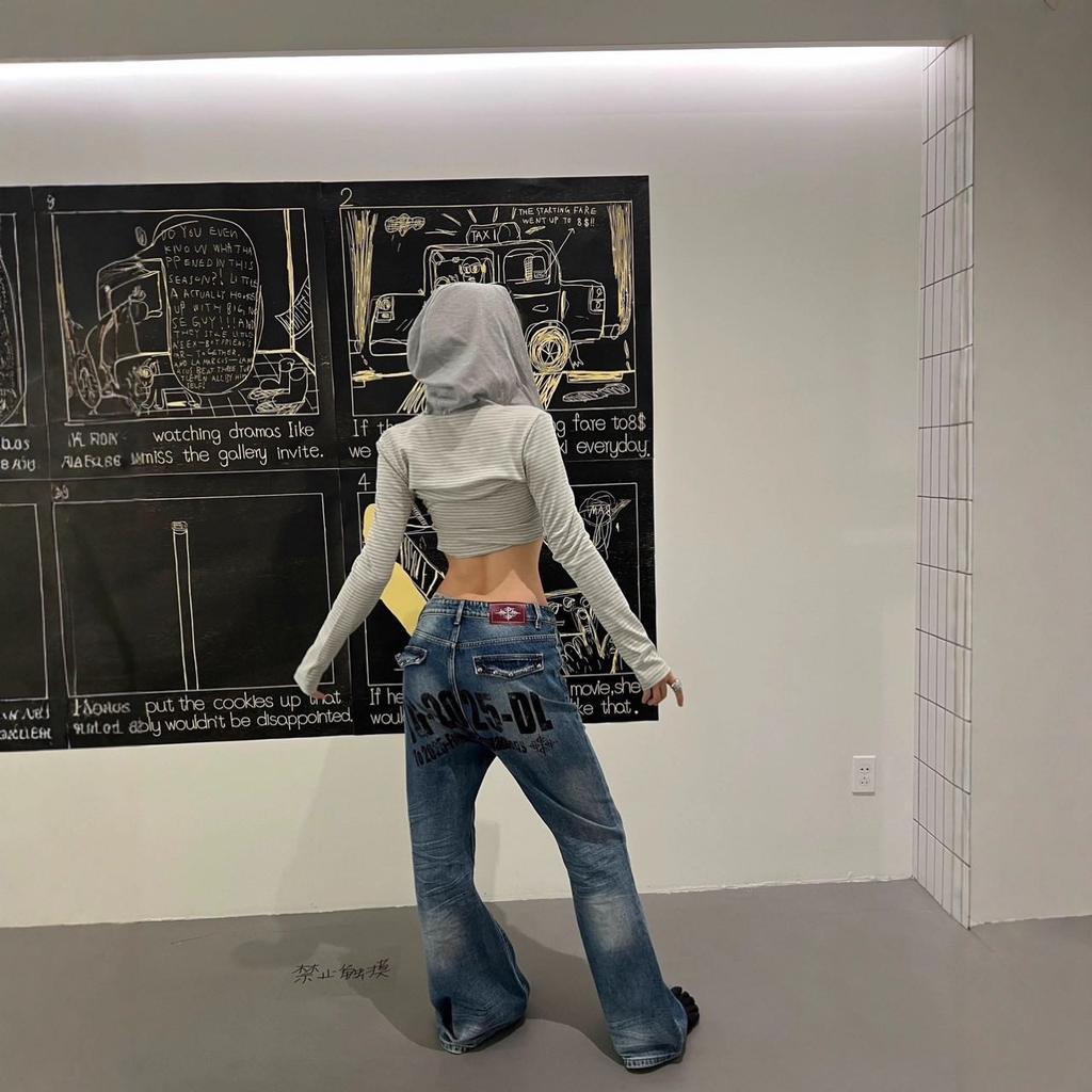 VibeStreet Retro Amerykańskie Niebieskie Dzwony Bot Jeansy Damskie Slim Fit Niska Talia Modne Długie Spodnie Jesienny Design Modne