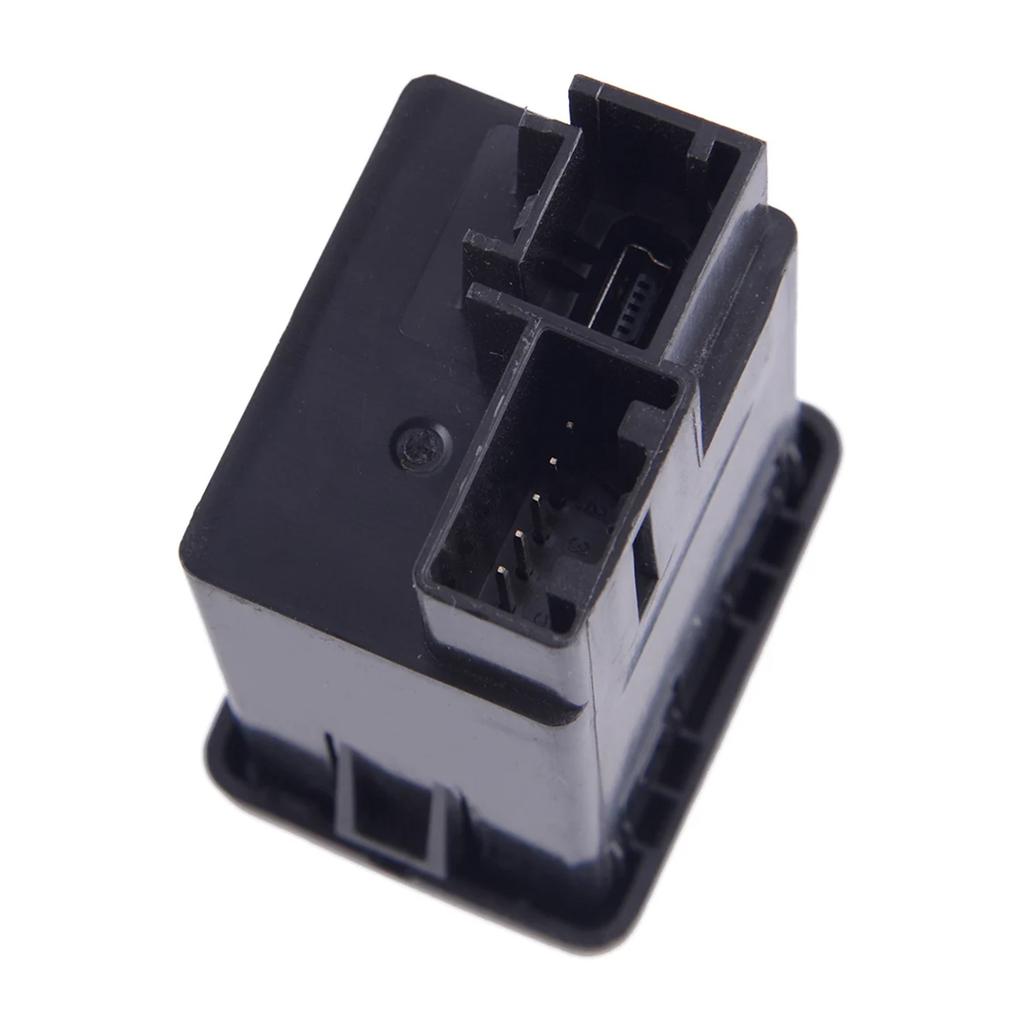 Industrial AUX Port & USB Charging Socket Module Reference 13599456 Car Entertainment Interfaces Simple Installation