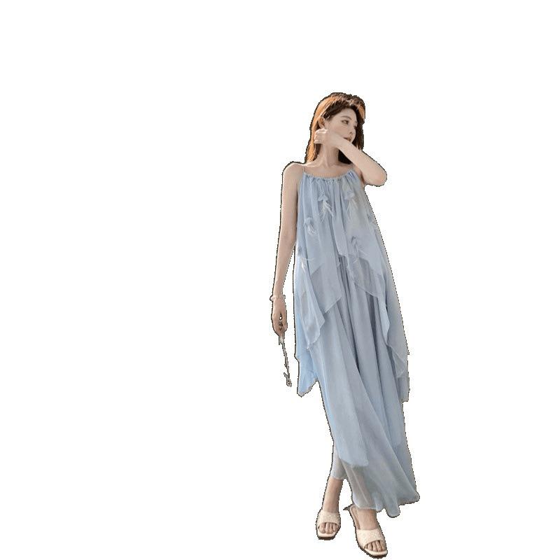 Irregular Blue Neck Top Suit for Women's Xia Xin To Take Pictures and Wear A Beach Skirt for Seaside Vacation