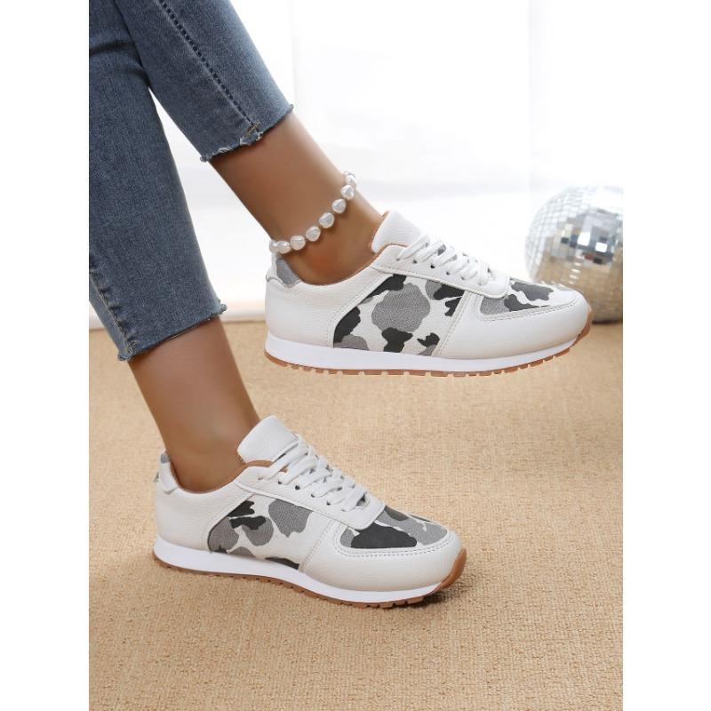 New thick-soled low-top lace-up leopard print sneakers women's large-size splicing casual shoes